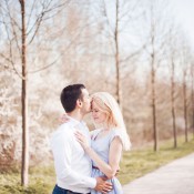 Sonniges Save the Date Shooting von Blooming Light Photography