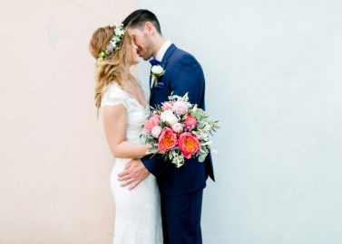 Dominique & Ricardo: multikulturelle Hochzeit in Pastell