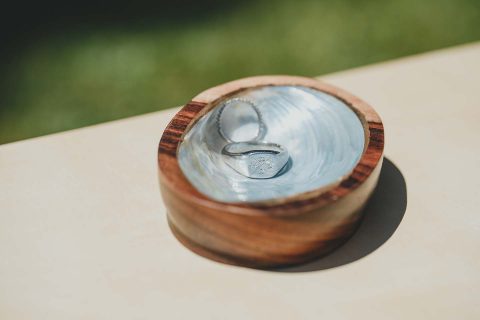 Raffaela & Horst: Elegante Gartenhochzeit in Barcelona