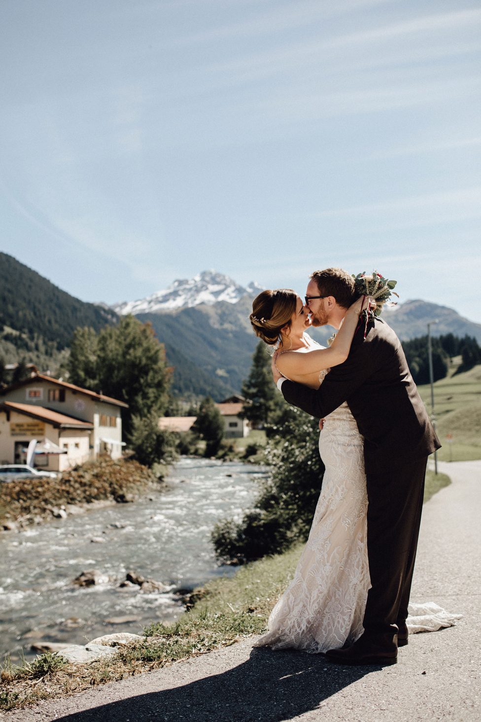 Heiraten in der Schweiz – naturverbundene Val Hochzeit