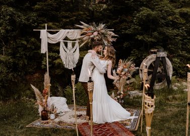 Nomadenzelt Hochzeitsinspiration im Schwarzwald